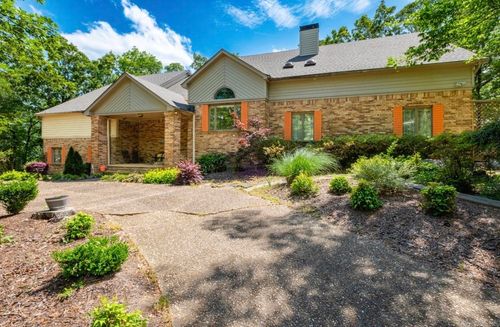 13505 Saddle Hill Dr, Little Rock, AR, 72212-3751 | Card Image