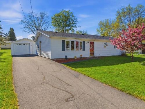 606 N Plum Avenue, Marshfield, WI, 54449 | Card Image