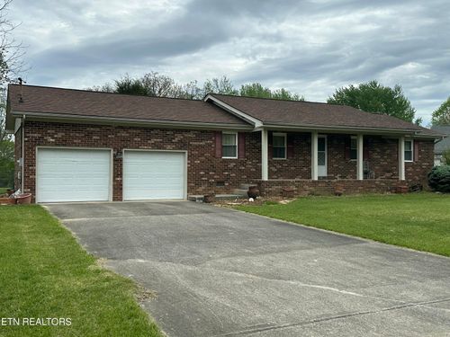 334 Lee Dr, Crossville, TN, 38555-5522 | Card Image