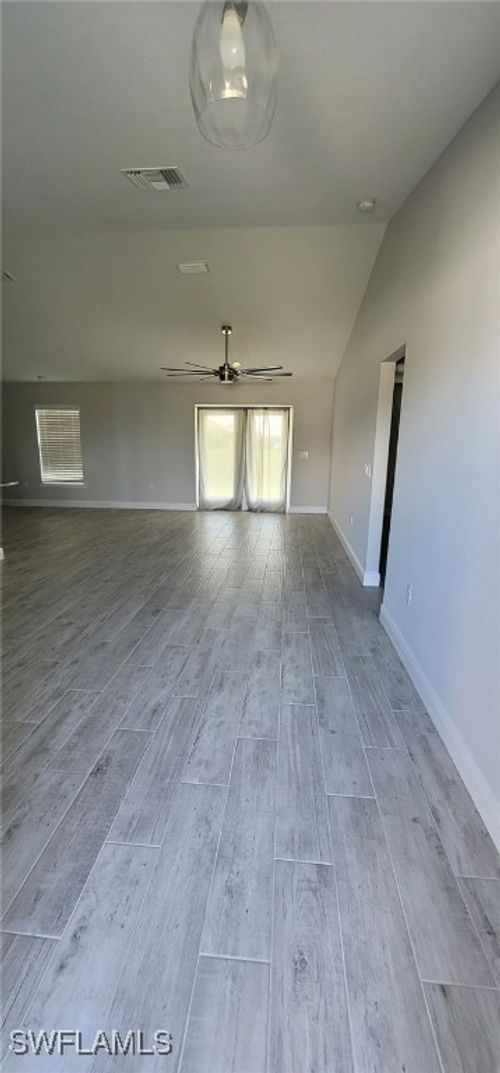 4522 Nw 34th St, CAPE CORAL, FL, 33993-7924 | Card Image