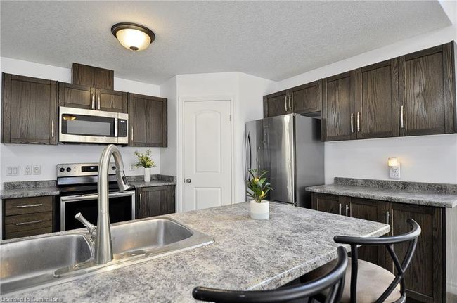 597 Sales Dr, House other with 5 bedrooms, 4 bathrooms and 4 parking in Woodstock ON | Image 8