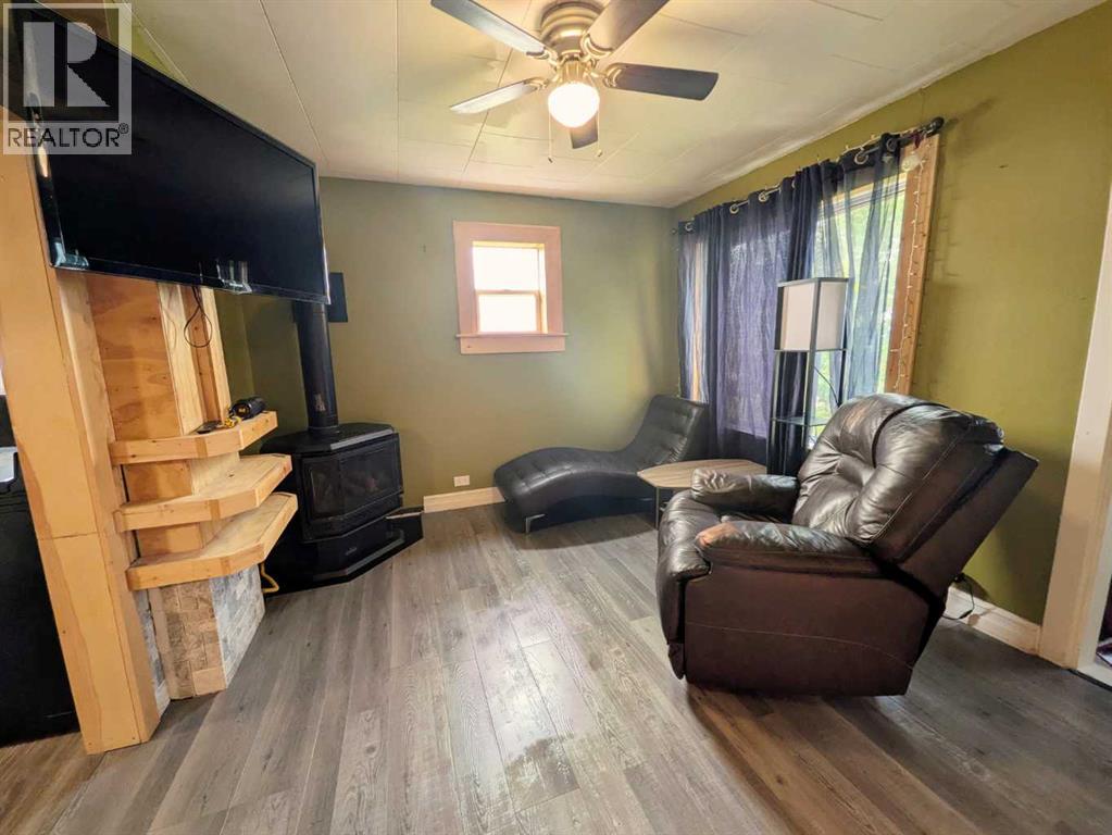 Residential in Spirit River 4