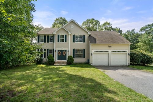 365 Cottrell Rd, Tiverton, RI, 02878-4467 | Card Image