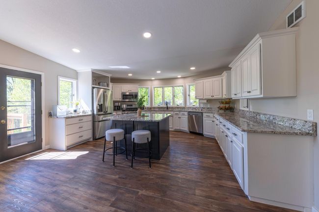 Kitchen | Image 6
