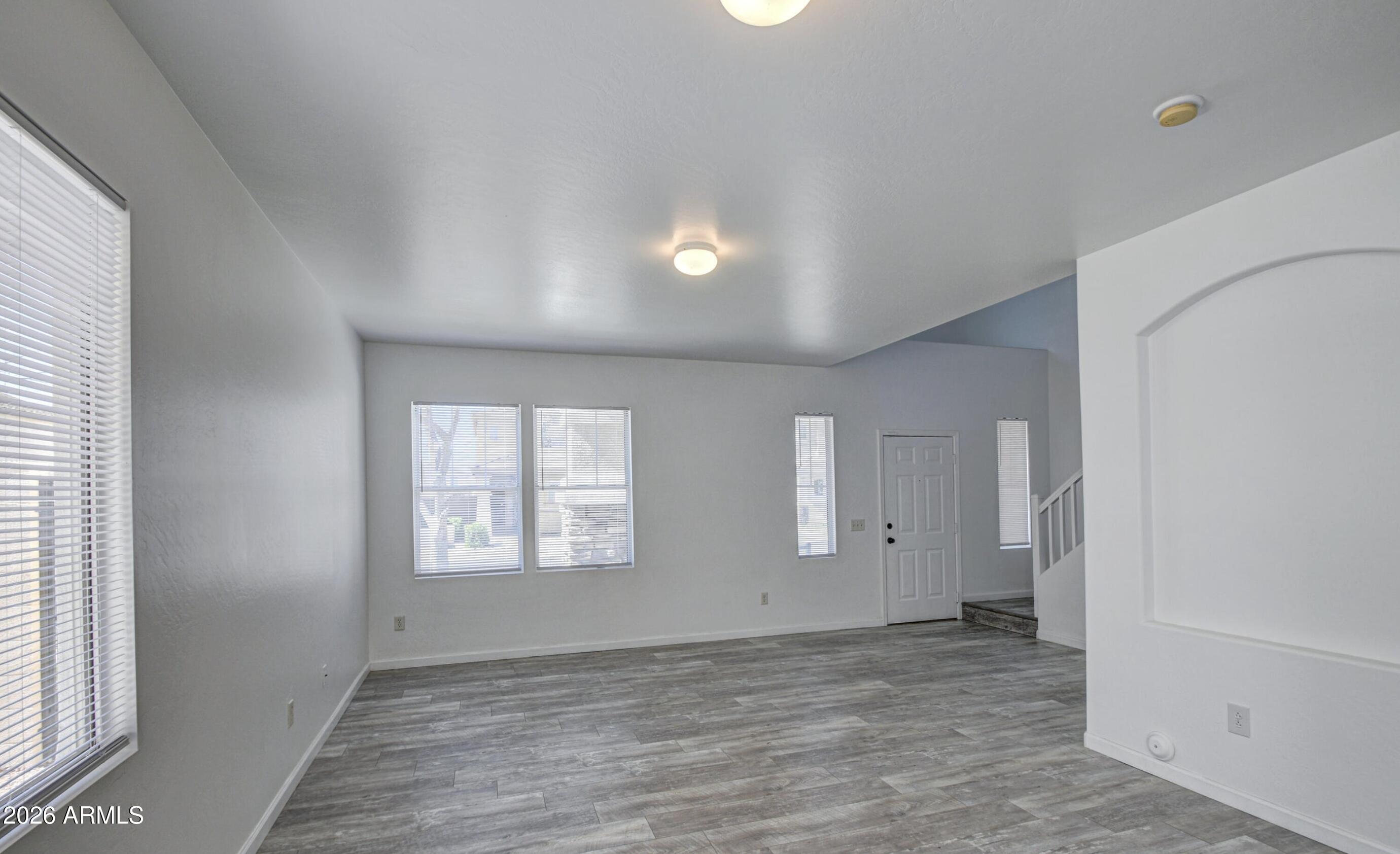 Residential Lease in Avondale 3