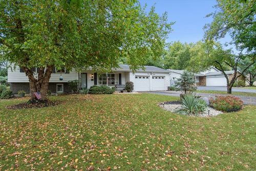 26W468 National St, Carol Stream, IL, 60188-2210 | Card Image