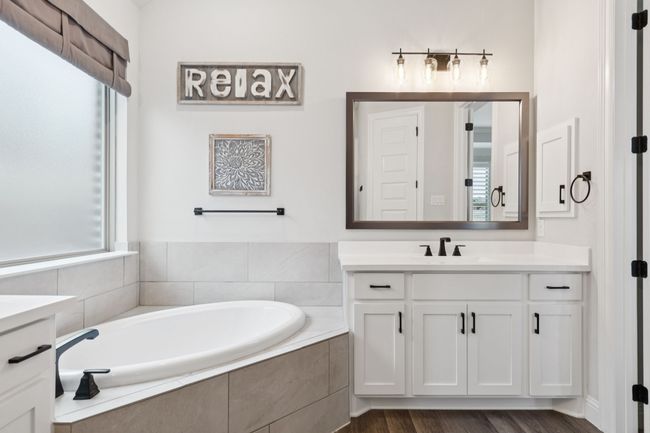 809 Shallow Creek Way, House other with 4 bedrooms, 4 bathrooms and null parking in McKinney TX | Image 11