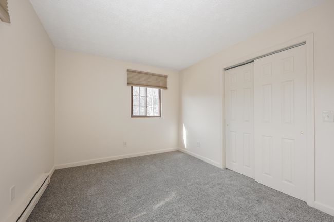 APT-2H - 29 Old Hackett Hill Rd, Condo with 2 bedrooms, 1 bathrooms and null parking in Manchester NH | Image 17