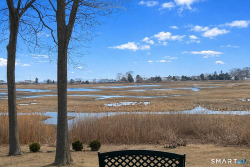 33 Briarwood Dr, Old Saybrook, CT, 06475-2007 | Card Image