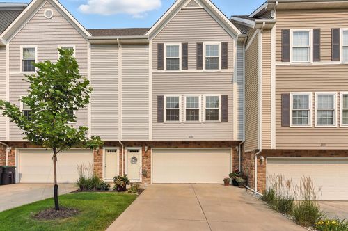 6033 N 167th Ct, Omaha, NE, 68116-3704 | Card Image