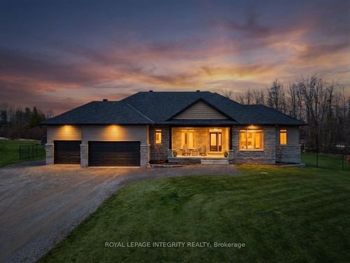 444 Ej'S Lane, Smiths Falls, ON, K7A4S7 | Card Image