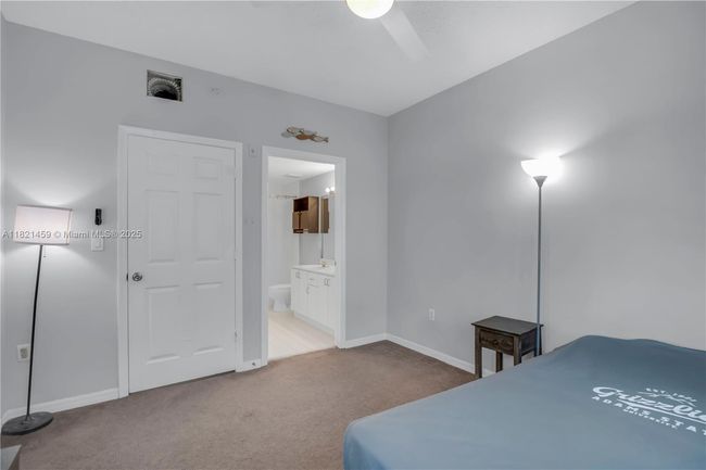 APT-217 - 7085 Nova Dr, Condo with 3 bedrooms, 2 bathrooms and null parking in Davie FL | Image 13