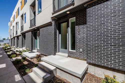 5-28-303 W Azure Sky Ln, Salt Lake City, UT, 84103-2177 | Card Image