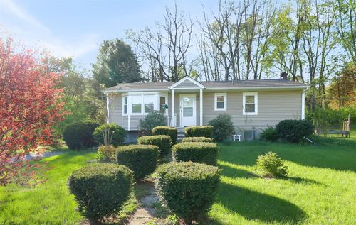 15 Spencer Dr, Red Hook, NY, 12571-2376 | Card Image