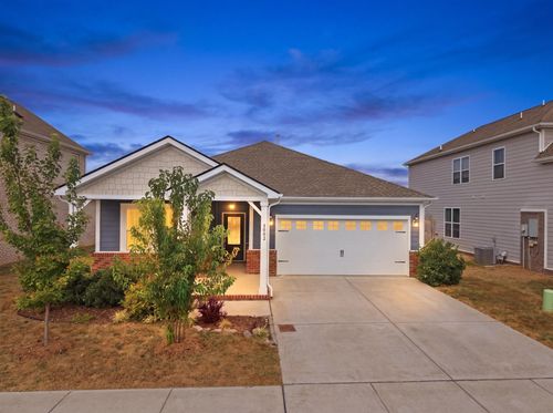 1062 Ewell Farm Cir, Spring Hill, TN, 37174-5166 | Card Image
