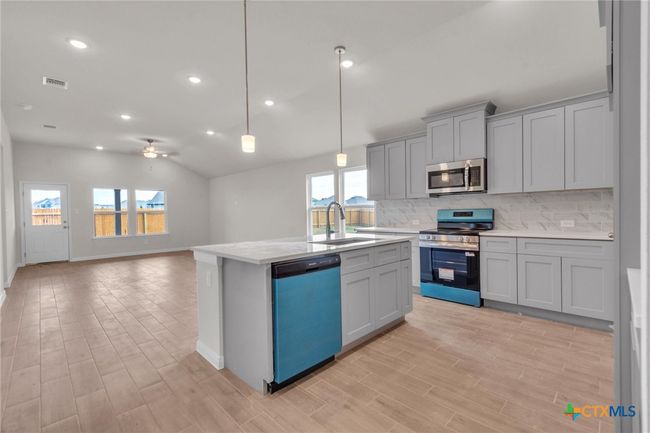 623 Waylon Cir, House other with 3 bedrooms, 2 bathrooms and null parking in Killeen TX | Image 8