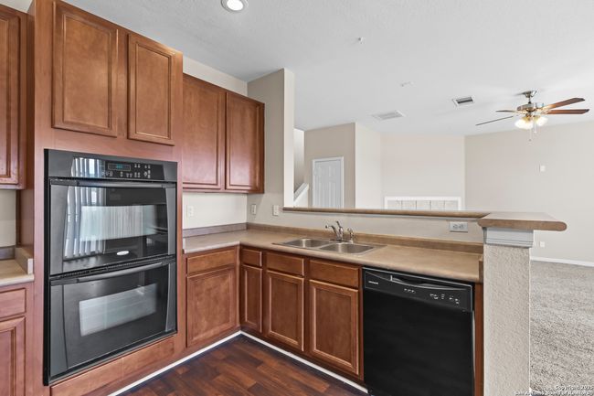 156 Springtree Blf, House other with 4 bedrooms, 3 bathrooms and null parking in Cibolo TX | Image 22