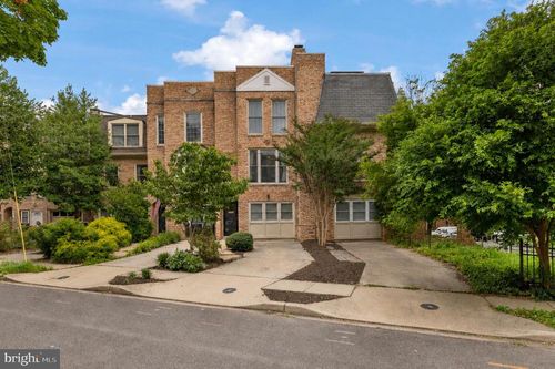 3745 1/2 Kanawha St Nw, WASHINGTON, DC, 20015-1838 | Card Image