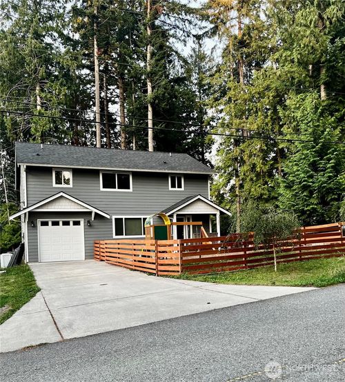 31327 W Lake Ketchum Rd, Stanwood, WA, 98292-5853 | Card Image