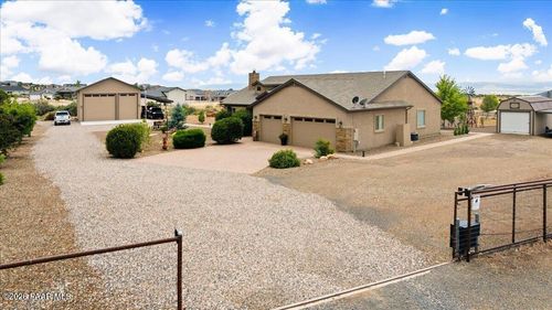 14073 E Hat Ln, Prescott Valley, AZ, 86315-9508 | Card Image