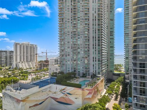 205-501 Ne 31st St, Miami, FL, 33137-4478 | Card Image