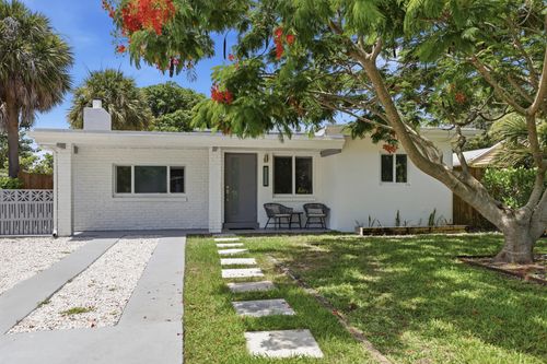 1225 15th Ave N, Lake Worth Beach, FL, 33460-1724 | Card Image