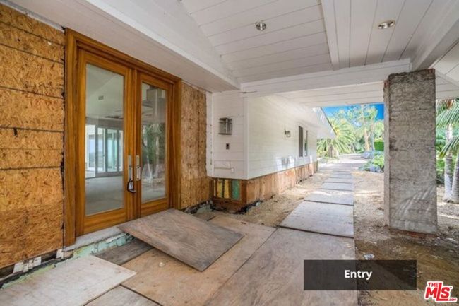 2 Pine Tree Ln, House other with 7 bedrooms, 8 bathrooms and 9 parking in Rolling Hills CA | Image 19