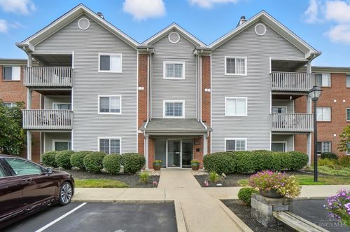 7343 Ridgepoint Dr, Anderson Twp, OH, 45230-4405 | Card Image