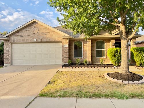 1713 Heron Dr, Aubrey, TX, 76227-7584 | Card Image