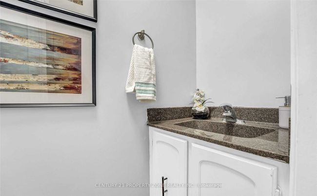 914 Traddles Ave, House other with 4 bedrooms, 3 bathrooms and 2 parking in Oshawa ON | Image 13