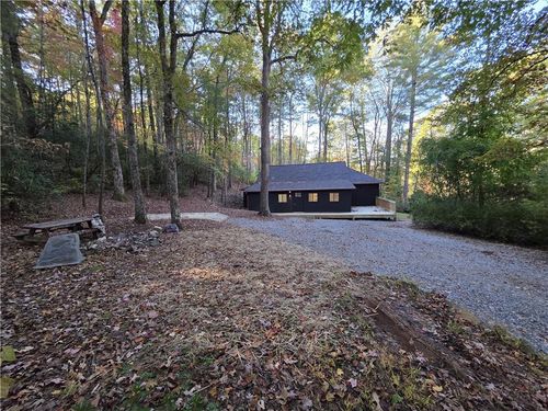 15756 Highway 197 N, Clarkesville, GA, 30523-0940 | Card Image