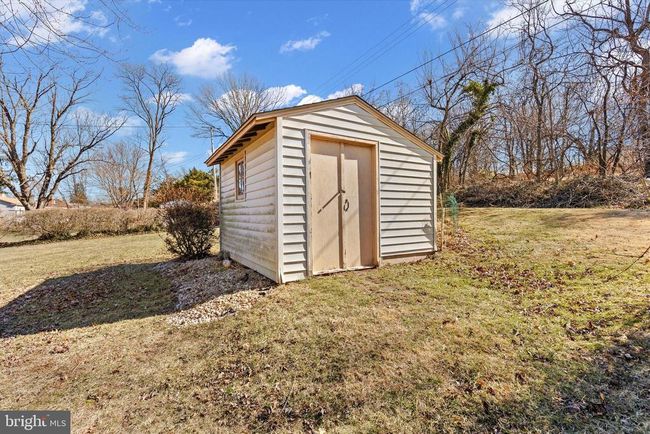 147 S 7 Th St, House other with 3 bedrooms, 1 bathrooms and null parking in MOUNT WOLF PA | Image 30