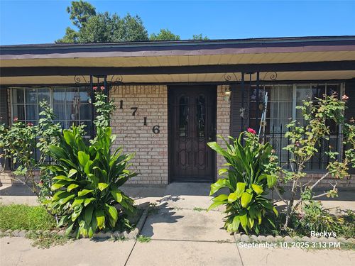 1716 Maiden Ln, Richmond, TX, 77469-1536 | Card Image