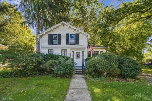 370 Bank St, Painesville, OH, 44077-3518 | Card Image