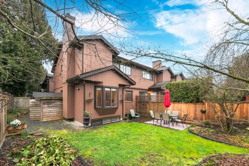 4721 Village Dr, Burnaby, BC, V5G4V7 | Card Image