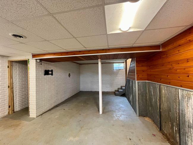Basement Area | Image 19