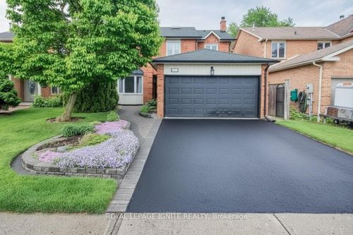 bsmt-79 Linton Ave, Ajax, ON, L1T2V5 | Card Image