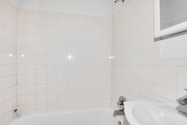 3164 Hanley St, Home with 0 bedrooms, 4 bathrooms and null parking in Hamtramck MI | Image 22