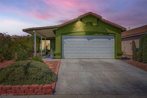 3617 Walnut Wood St, Las Vegas, NV, 89129-7838 | Card Image