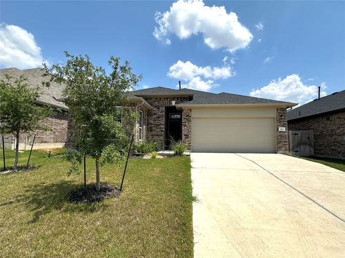 469 Durian Loop, Buda, TX, 78610-4233 | Card Image