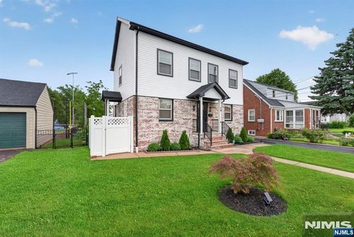 78 Schuyler Ave, North Arlington, NJ, 07031-6723 | Card Image