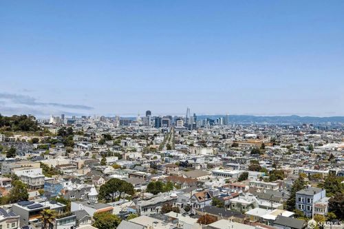 170 Corwin Street, San Francisco, CA, 94114 | Card Image