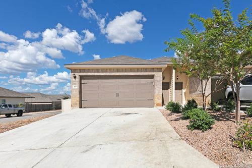 303 Eugene Pass, New Braunfels, TX, 78130-0085 | Card Image