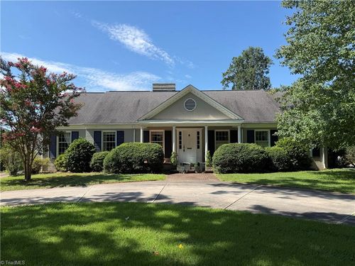3921 Madison Ave, Greensboro, NC, 27410-6017 | Card Image