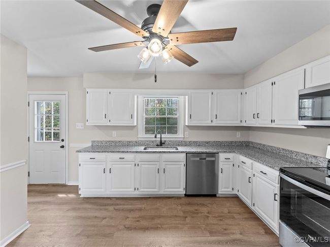 2714 Puckett Ct, House other with 3 bedrooms, 2 bathrooms and null parking in Midlothian VA | Image 7