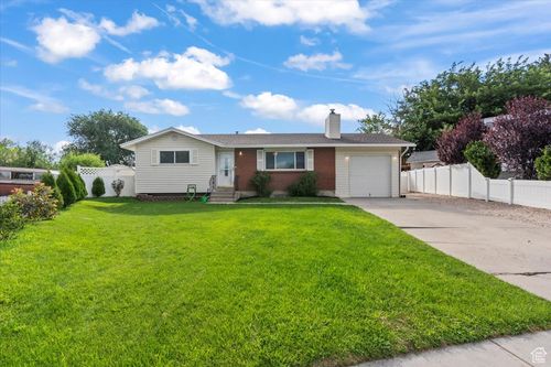 4062 Aquarius Ct, Salt Lake City, UT, 84118-4506 | Card Image