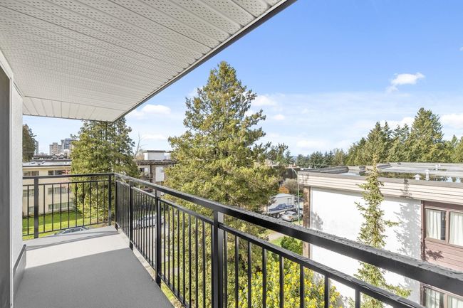 302 - 134 W 20 Th Street, Condo with 2 bedrooms, 1 bathrooms and 1 parking in North Vancouver BC | Image 9