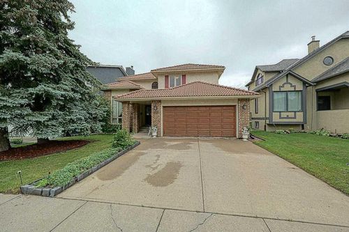 115 Strathaven Circle Sw, Calgary, AB, T3H2K8 | Card Image