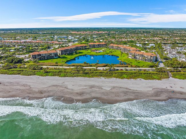 APT-305 - 301 S Seas Dr, Condo with 2 bedrooms, 2 bathrooms and null parking in Jupiter FL | Image 22