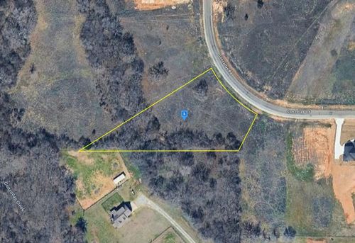 1033 Gonzollas Rd, Springtown, TX, 76082-2616 | Card Image